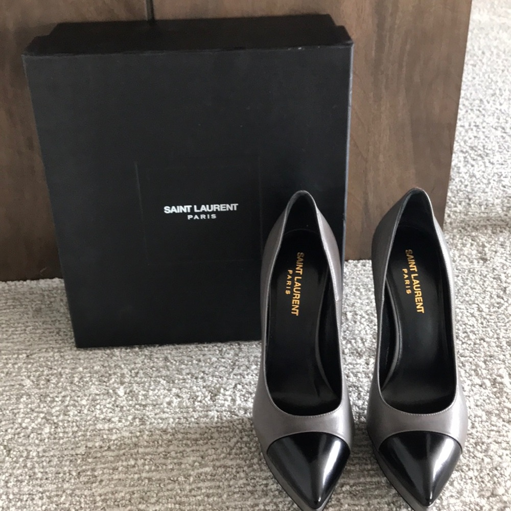Saint Laurent Pumps